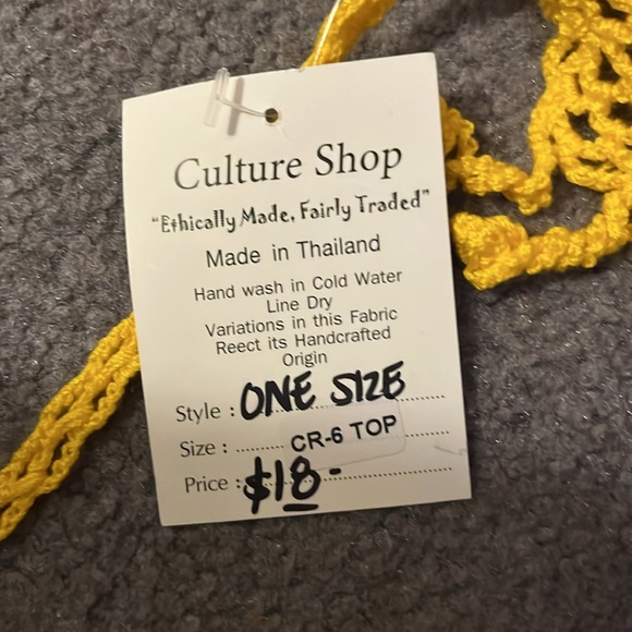 Crotchet top - Picture 2 of 2